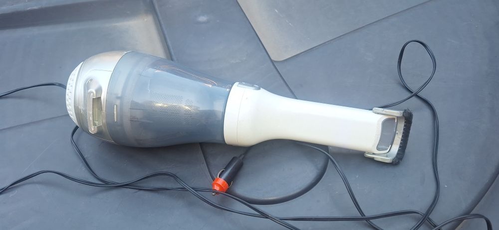 Aspirator  auto 12 v
