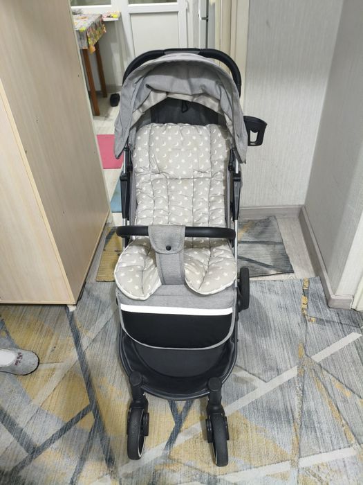 Коляска прогулочная