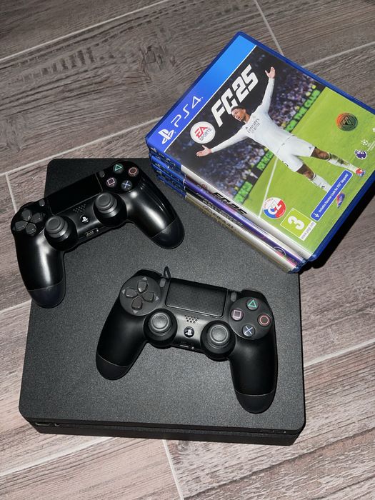 Playstation 4 Slim