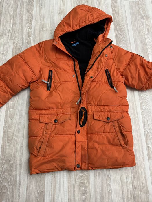 Продам куртки осень зима