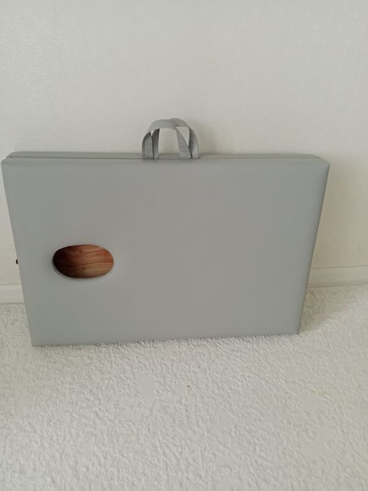 Массажный кушетка