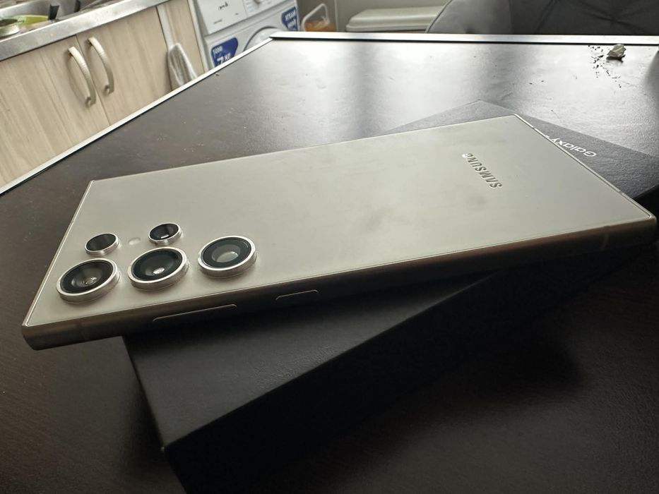 Samsung Galaxy S24 Ultra -1TB