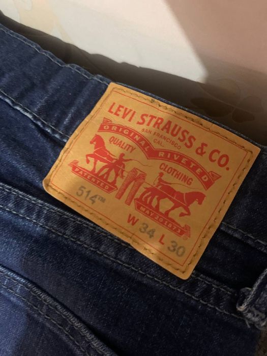 Продам джинсы Levi's оригинал