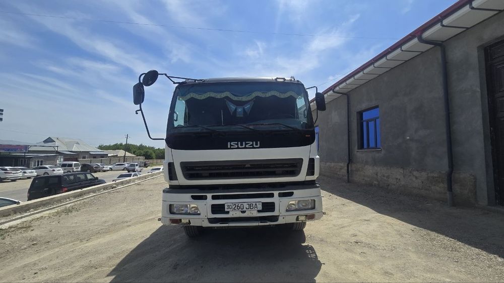 Isuzu Sotiladi  Xolati yaxshi  !