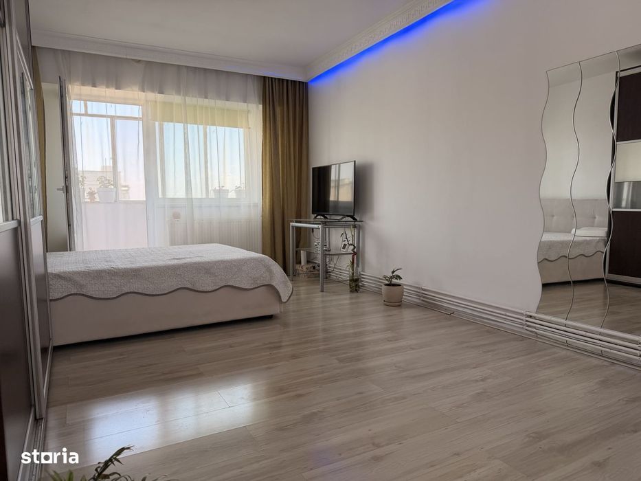 Apartament 1 camera, decomandat, 35 mp utili, etaj 8 - Complexul Stude — fotografia 1