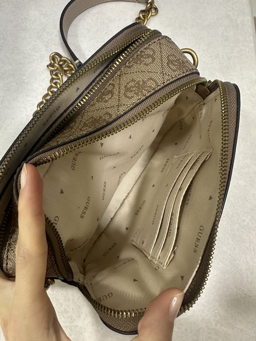 Сумка через плечо guess
