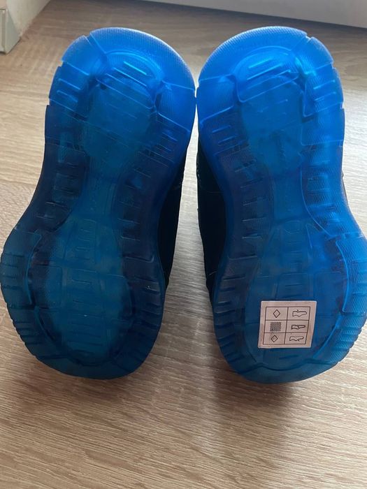 Ghete copii Skechers mărimea 23 – noi, impermeabile, cu lumini