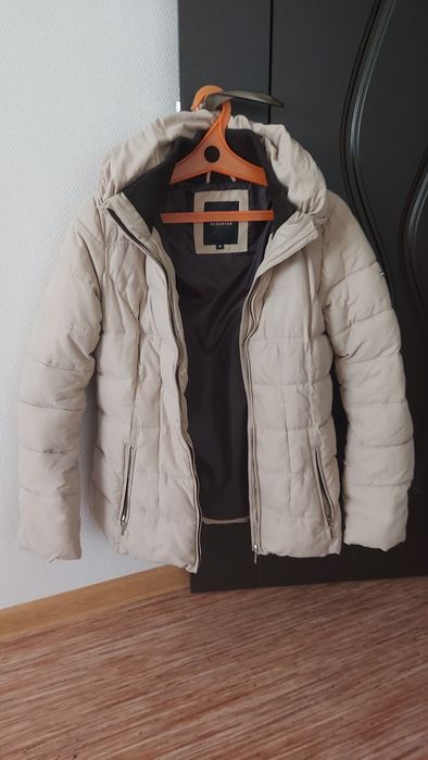 Пальто весеннее-осеннее