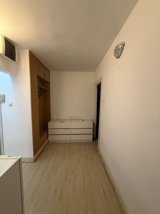 Vand apartament 2 camere, decomandat, parter, ultracentral, Bloc 1986