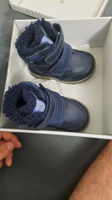 Ghetute baietel noi la cutie