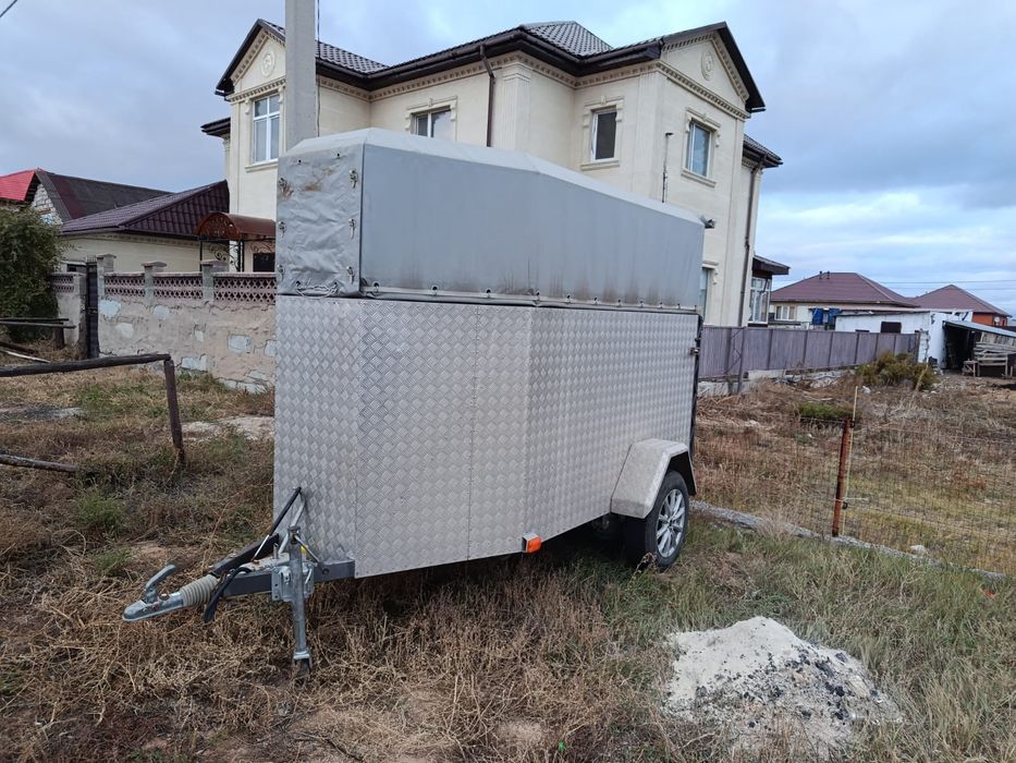 Продам Коневозку