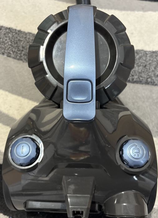 Прахосмукачка SWITCH ON