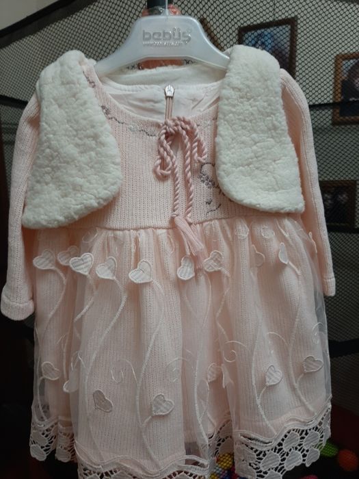 Нарядное платье+меховая безрукавка,Турция