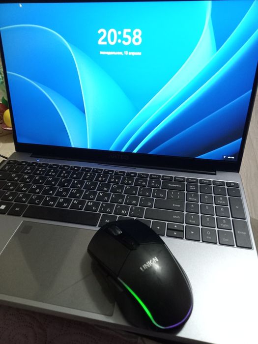 Продам ноутбук в хорошем состоянии