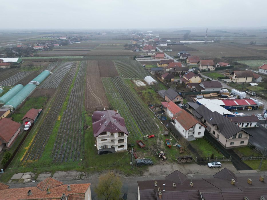 Teren in centru Halmeu, Satu-Mare