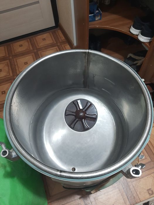 Продаётся стиральная маш нка