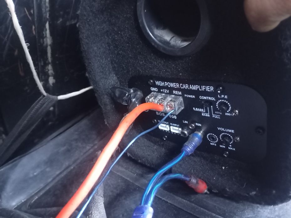 Срочно продается сизх саббуфер