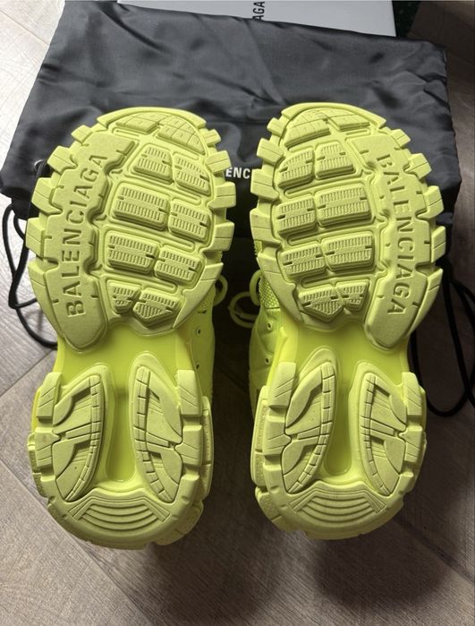 Balenciaga track neon green us 9