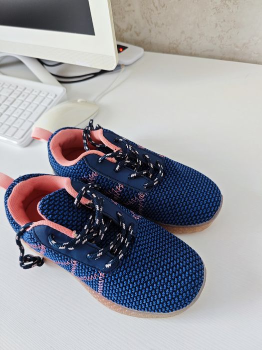 Детские кросовки новые