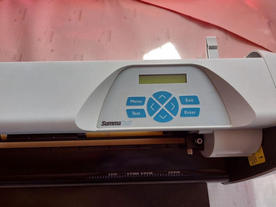 Режещ плотер SummaCut D60