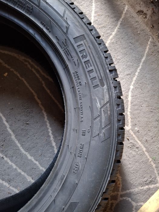 225 55 17C Pirelli DOT 2024 (2025) iarna NOI