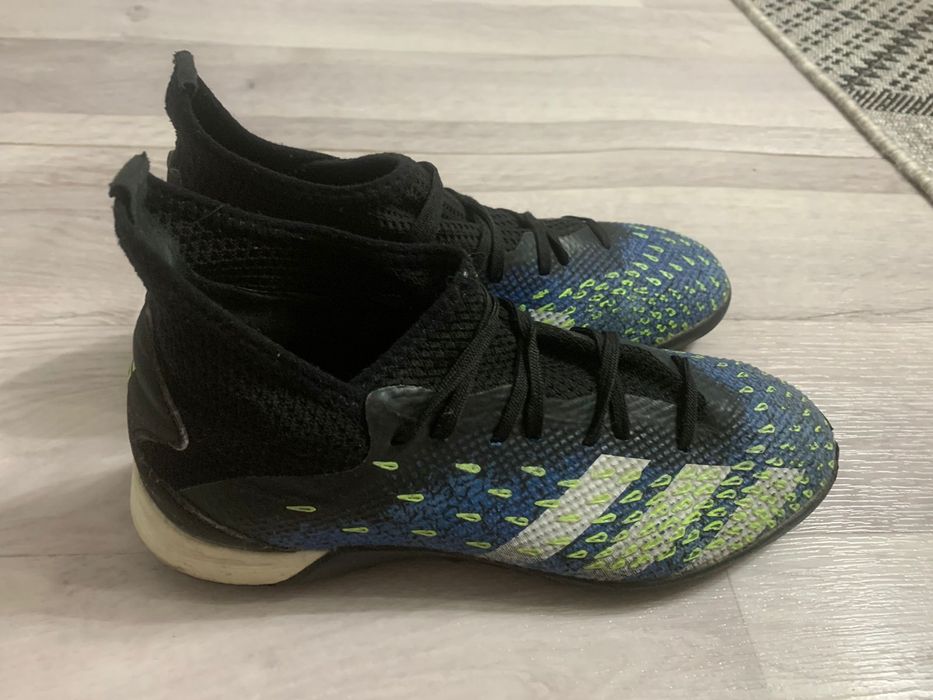 сороконожки адидас предатор