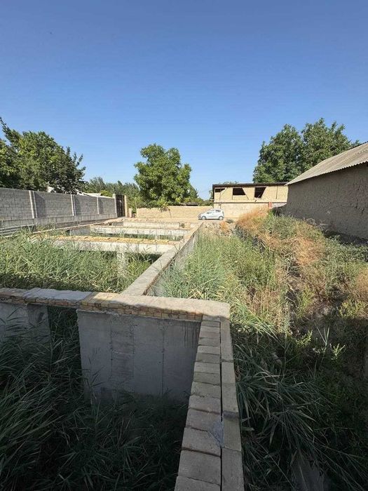 Участка срочно сотилади. Наманган в, Чуст т, Охунбобоев к, 5 сотик.