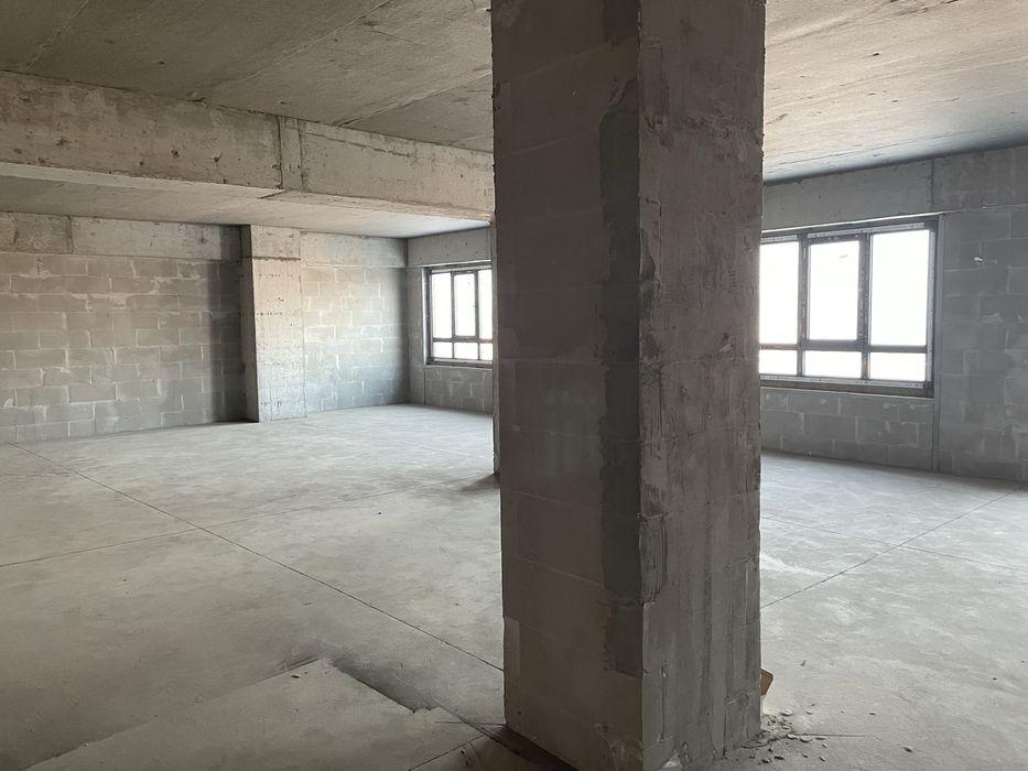 234 м2 с кадастром и 2 парковками