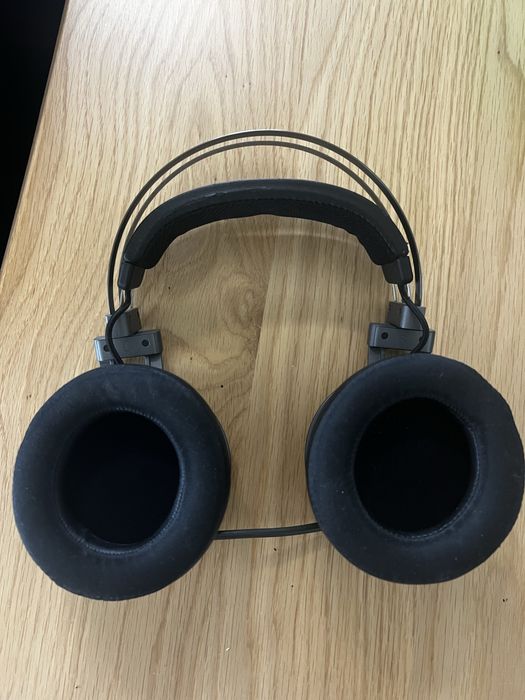 Слушалки Razer Nari Ultimate