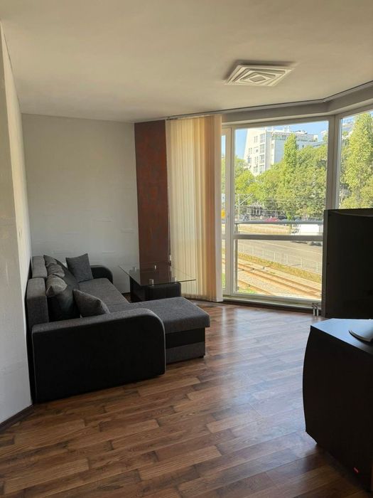 Дава се под наем Двустаен апартамент в София, Хиподрума - 65 кв.м за 600 € - Снимка #1