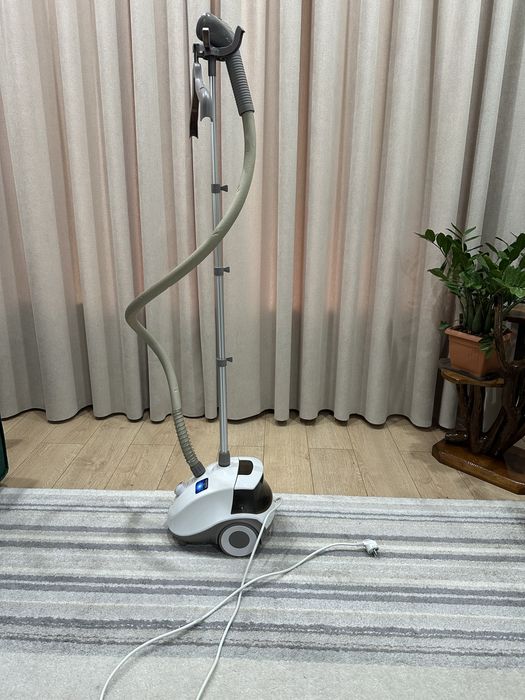 Продам отпариватель Vitek