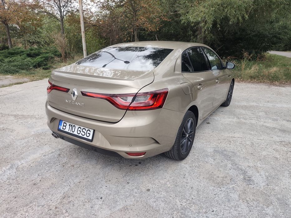 Renault Megane IV Sedan 1.3 TCe 116 CP – 2019 – 64.000 km – proprietar