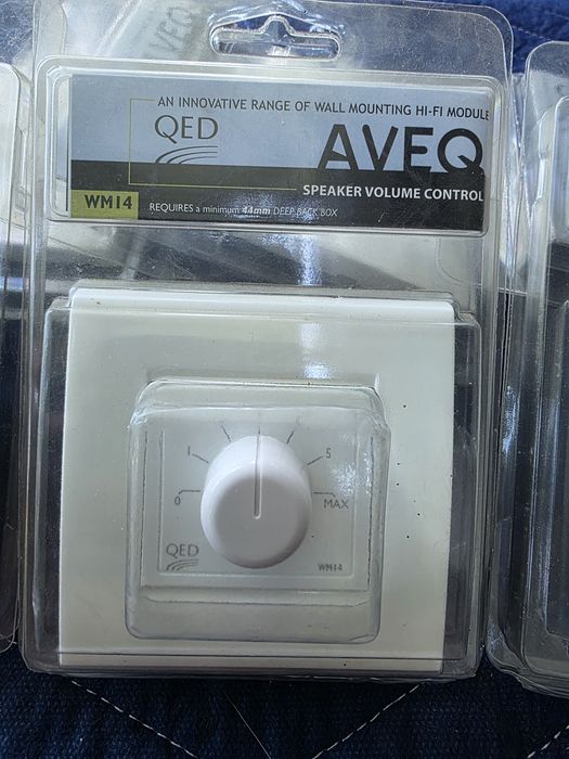 QED Speaker Volume Control WM14 și Wm21