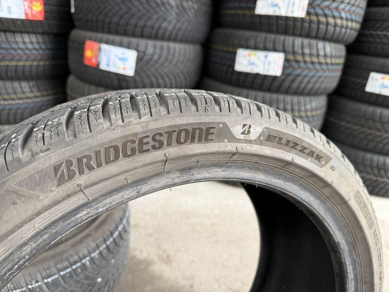 225/40/18 BRIDGESTONE 2бр