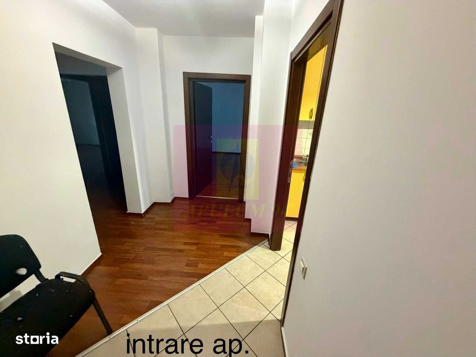 Vanzare apartament 3 camere in zona Nerva Traian