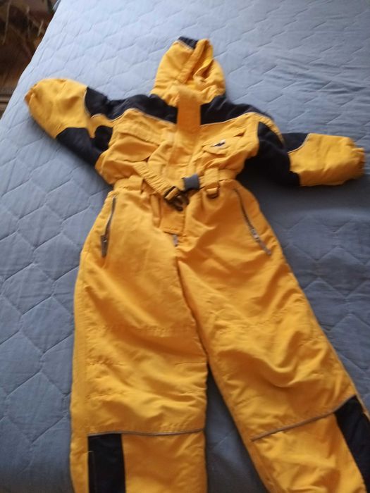 Зимен  гащеризон за ски 116 см.