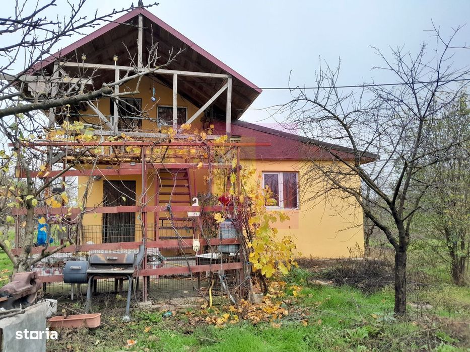 Barcanesti (Il) - Se Vinde Casa + Teren 16K Mp