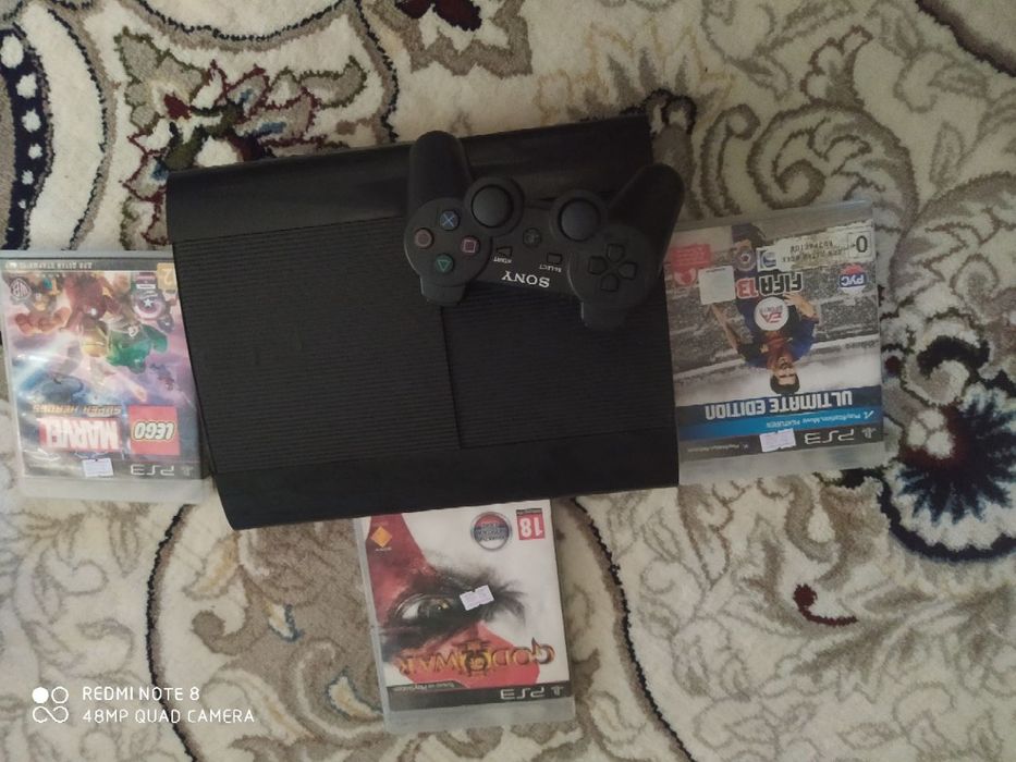 Playstation 3 super silim ps3