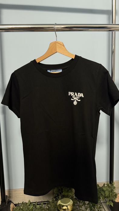 Prada дамска тениска