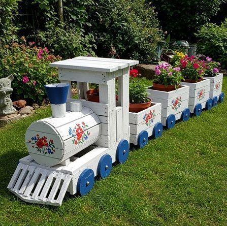 Foisoare, bănci decorative