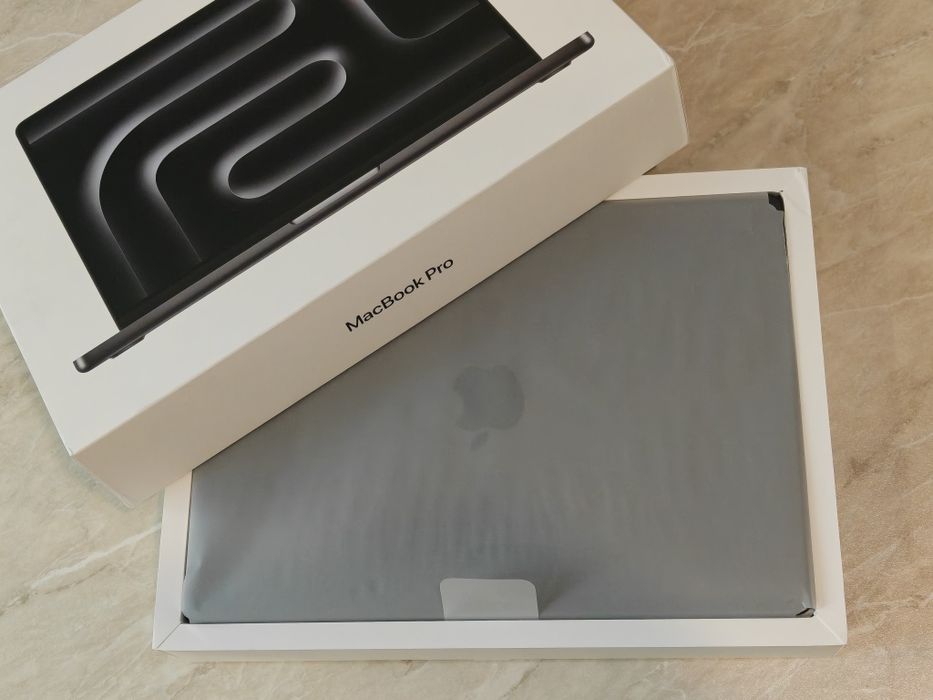MacBook Pro/Air M3/M4/M5