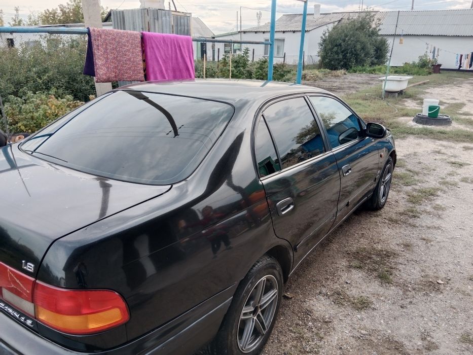 Продается Toyota Carina E