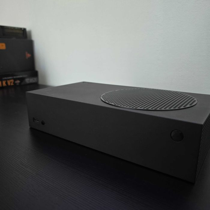 Xbox Series S 1TB Carbon Black + Controller | Mentenanță Efectuată | Stare Impecabilă