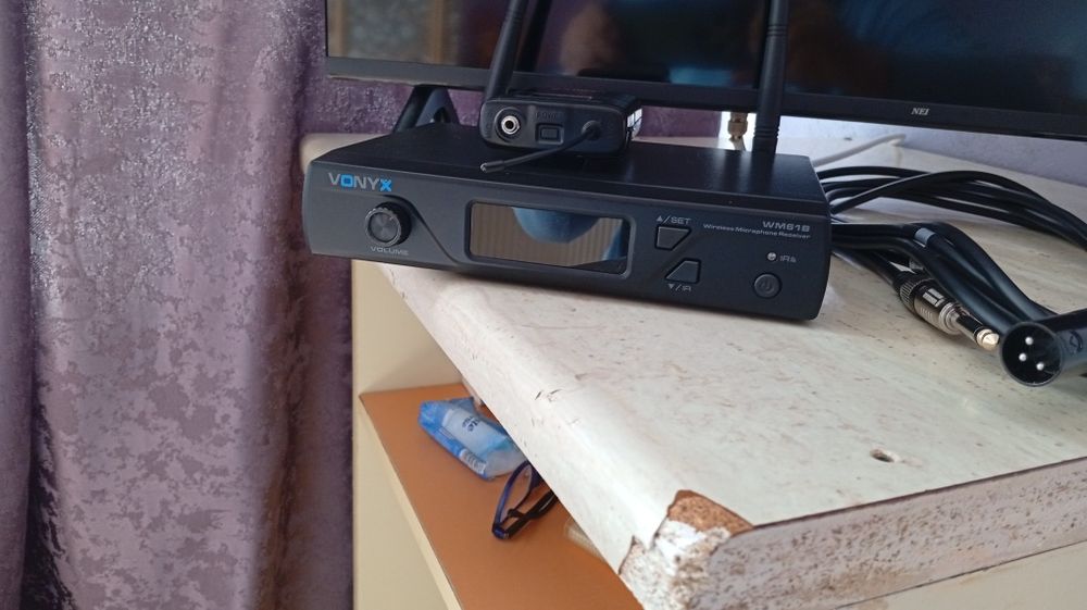 Vând Wireless aproape nou folosit foarte puțin