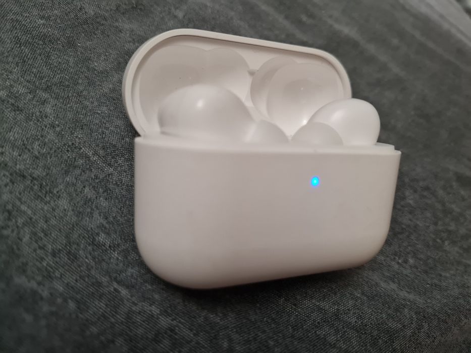 Wireless earbuds Bluetooth