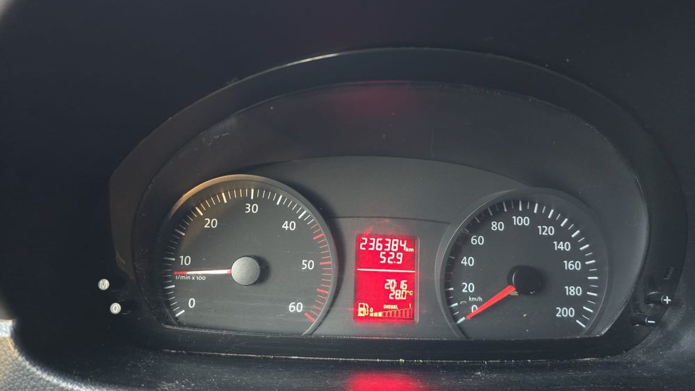VW Crafter 2.5 TDI, Климатроник, Теглич, Багажник с ролка