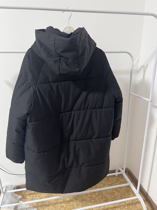 Продам новый стильнвй пуховик