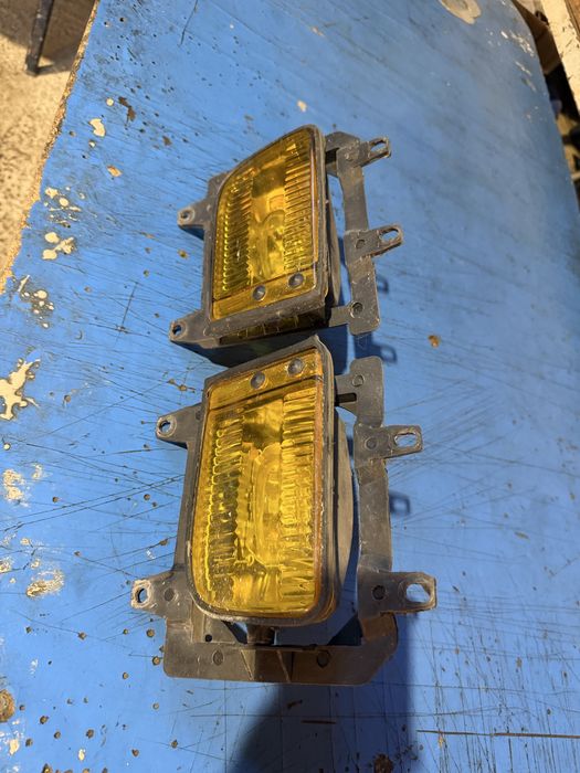 Proiectoare franta / ceasuri 6cyl / kit yale 2 chei / mocheta e30 cabrio urs ursulet