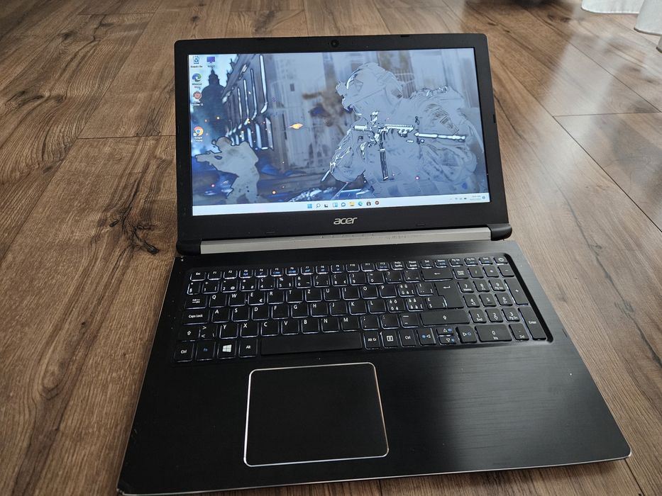 Laptop Acer Intel i5 gen 8, SSD256 GB Nvme, 8GB DDR4, taste iluminate