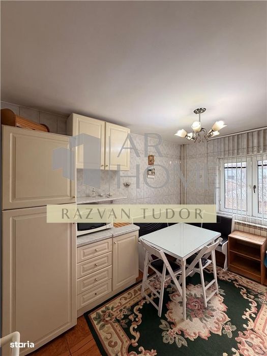 Apartament 3 camere ,centrala proprie,  in Ploiesti ,  Cioceanu